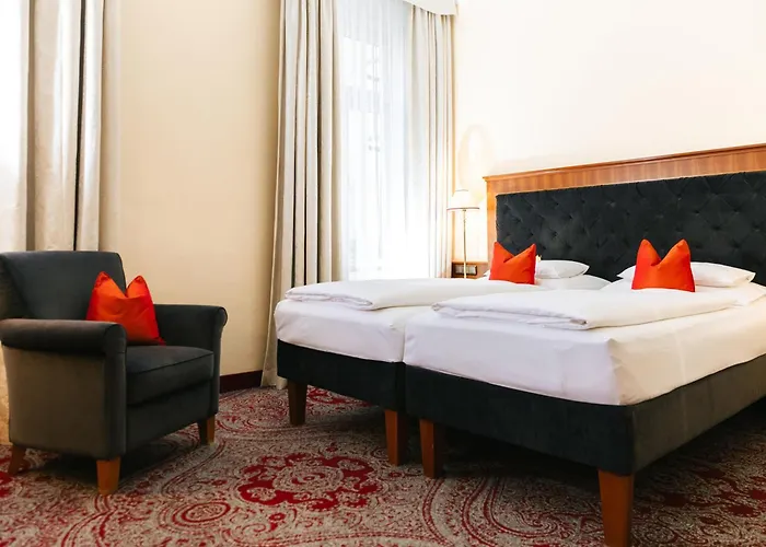 Kaiserhof Hotel 4*