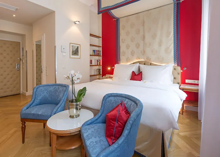 Kaiserhof Hotel 4*
