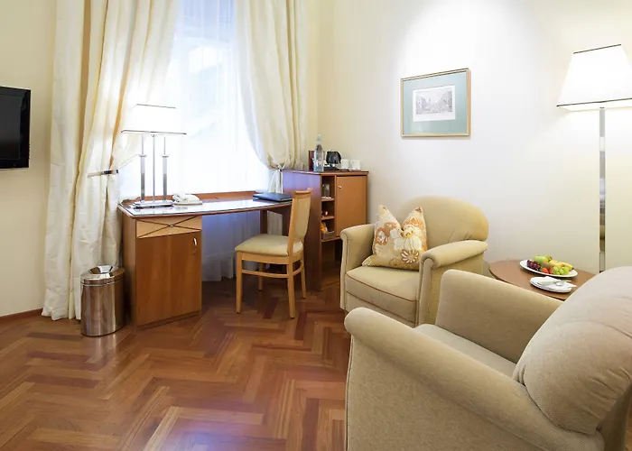 Kaiserhof Hotel 4*
