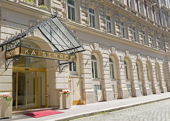 Kaiserhof Hotel 4*